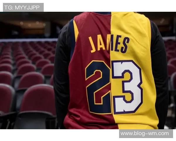 詹姆斯拒绝比较骑士队历史强调尊重每个时代的球员与成就